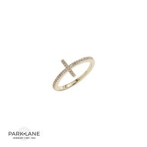 Park Lane Women’s 8 Worthy. Ring Gold Cross